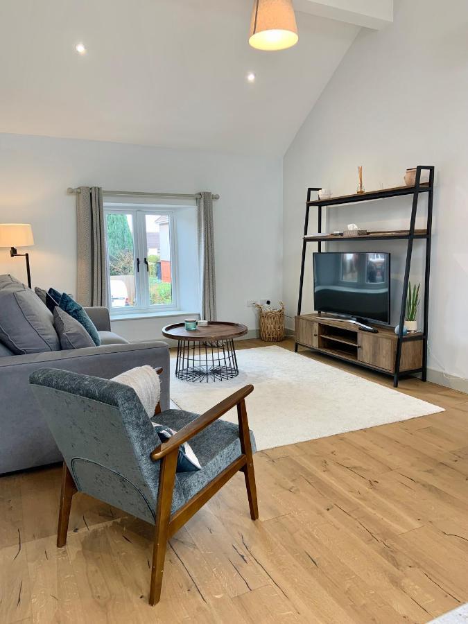 19a Brooks Road Apartment