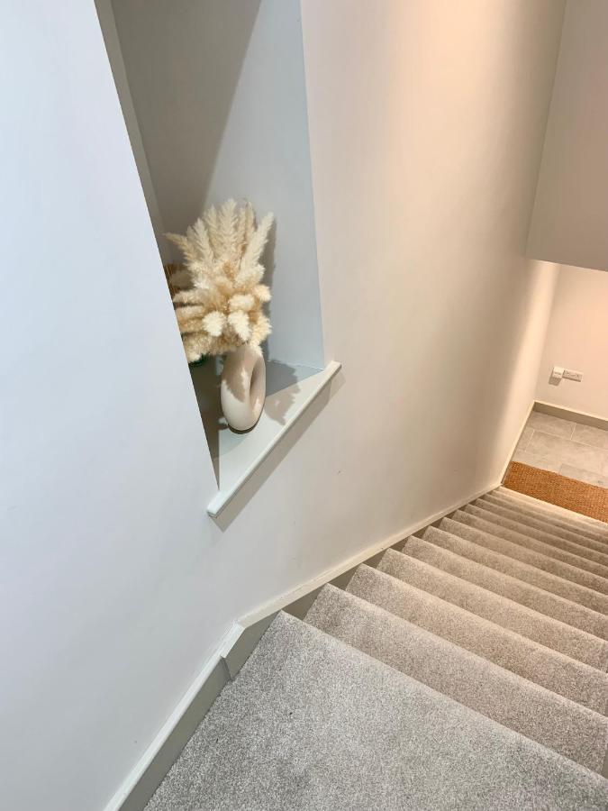 19a Brooks Road *